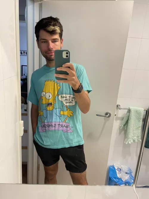 I’m vibing my new tee 🙂 by hornymelbboy