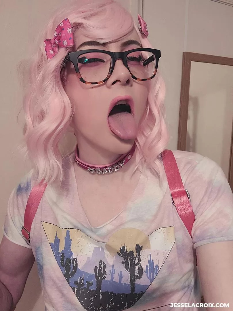 I'm waiting... posted by JesseLaCroixxx