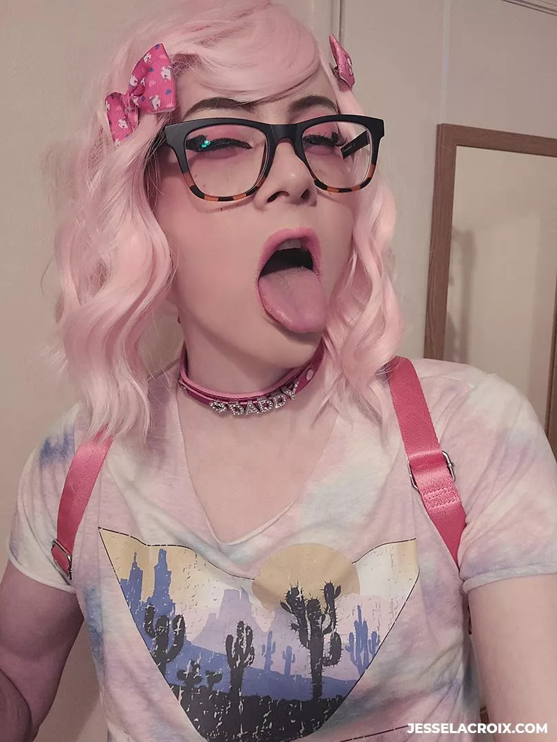 I'm waiting... posted by JesseLaCroixxx