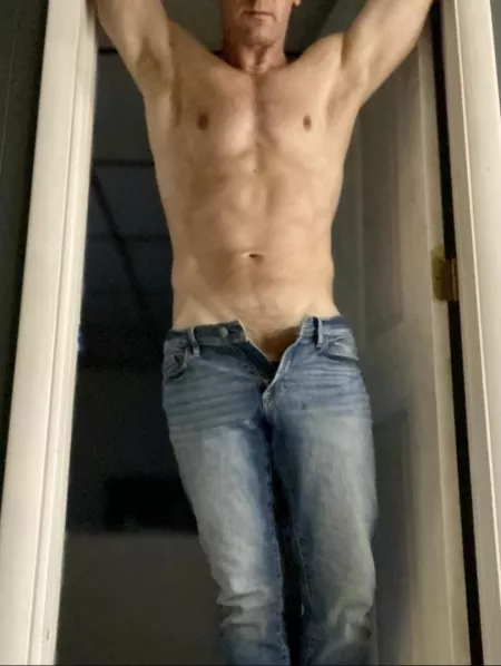 I’m walkin’ through the summer nights. The jukebox playing low. Yesterday everything was goin’ too fast. Today it’s movin’ too slow. by hitchandgo2000