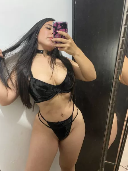 🔥I'm with you in the same room, what would we do?😈 by Cami-O