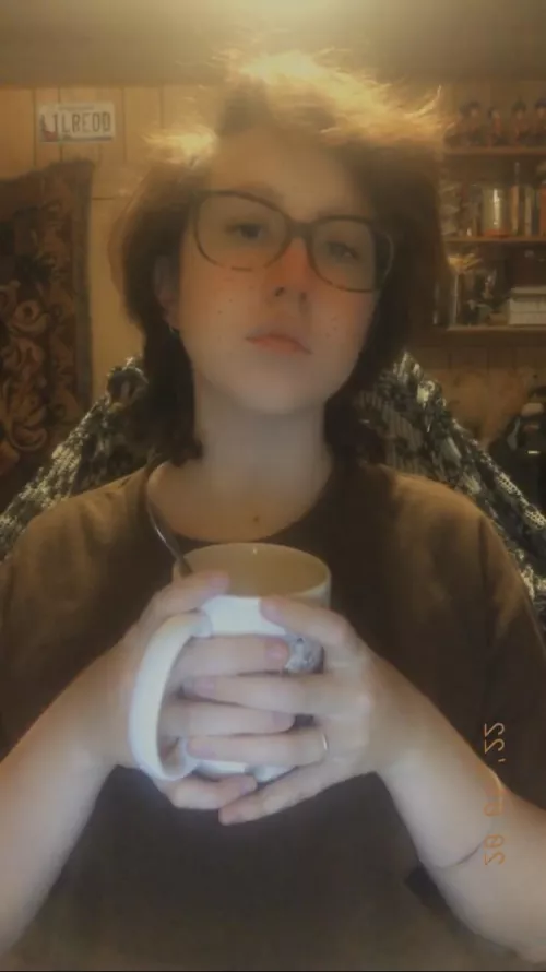 Im working on a new dnd character bc 31 unused ones isn’t enough i guess