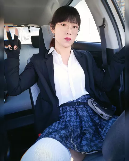 I'm your driver today✌️ by Jun_berrys