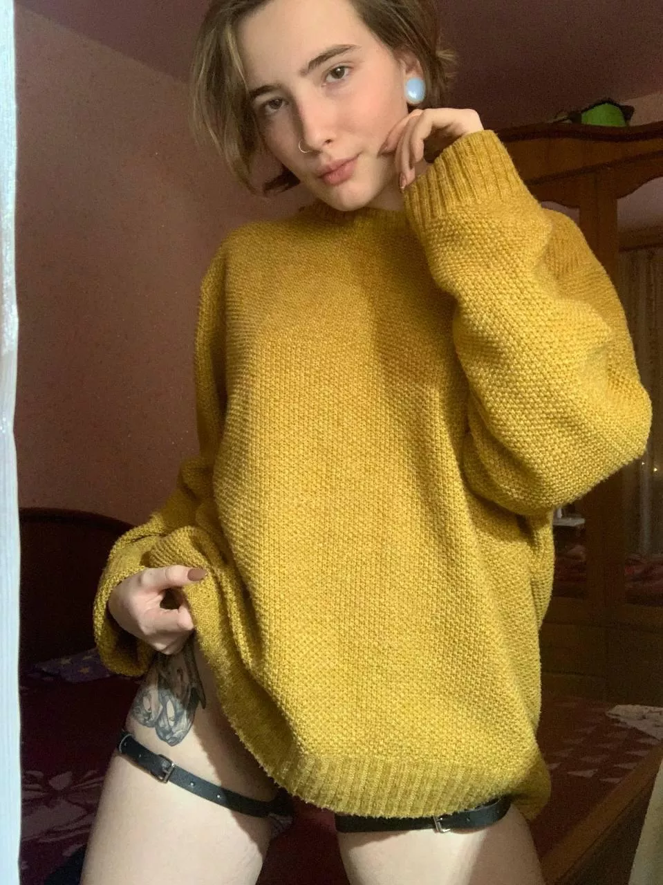 I’m your little present 🎁 (f19) posted by lov_perly