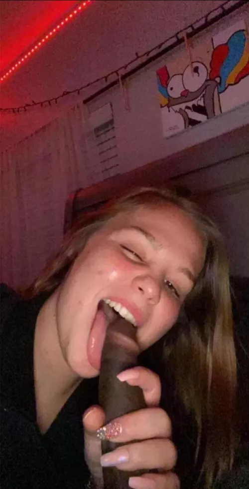 Image your girlfriend send you this picture while you in school or work by Budget-Eye-7920