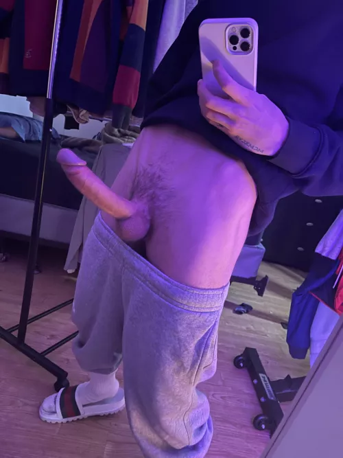 Imagine getting slapping in the face by this ? by jakegelato