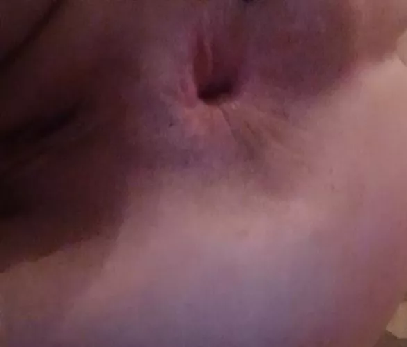 Imagine how tight my rim would squeeze your wrist by mynaughtiethrowaway