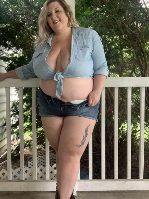 Imagine if you walked outside and saw this next door by celestialbeing1111