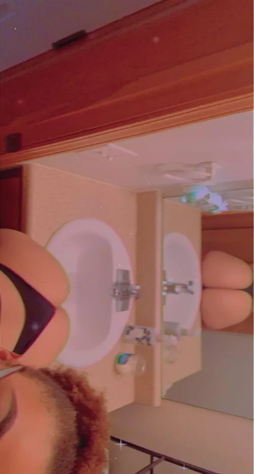 Imagine me sucking your dick while you smack my ass by TweedBabe_1