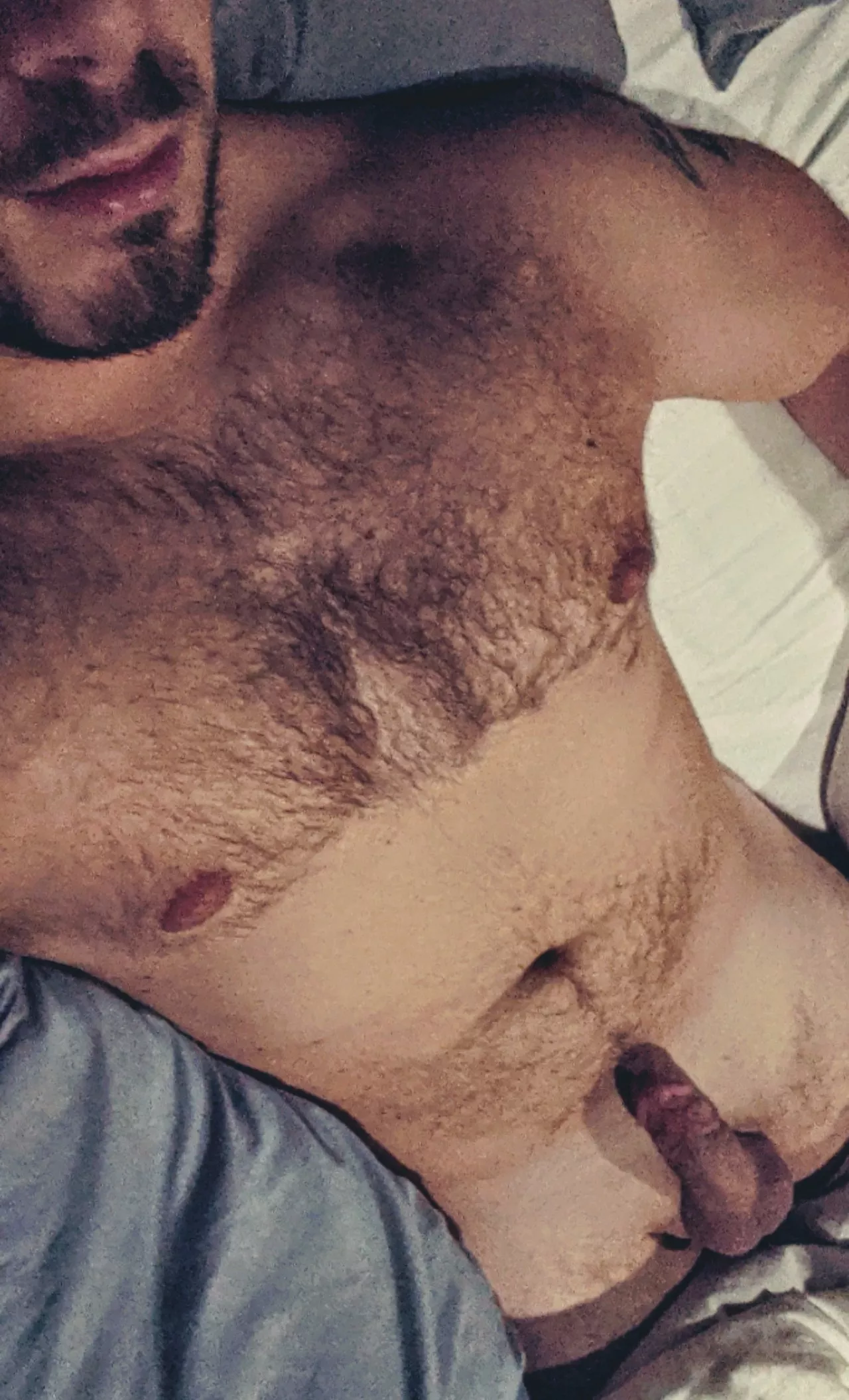 Imagine waking up next to this 😏 posted by Lustful_Shane