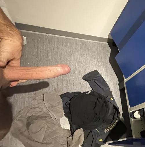 Imagine you caught me like this in the lockerroom by Mammoth-Addition-798