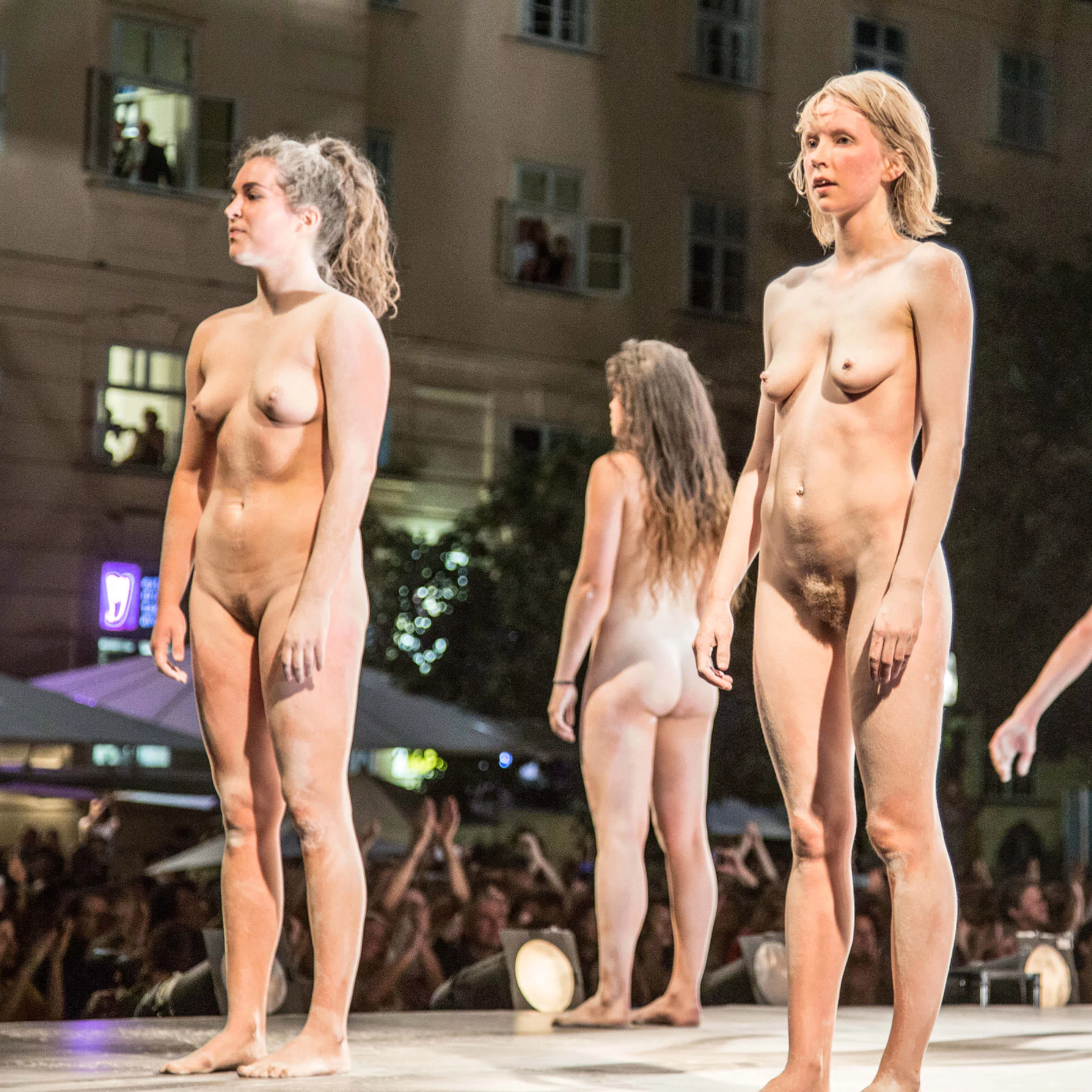 Impulstanz posted by oidite