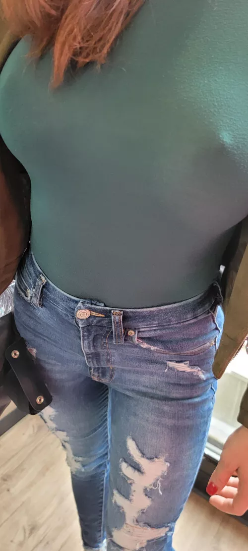 In a glass elevator with these glass cutters by actuarial_venus