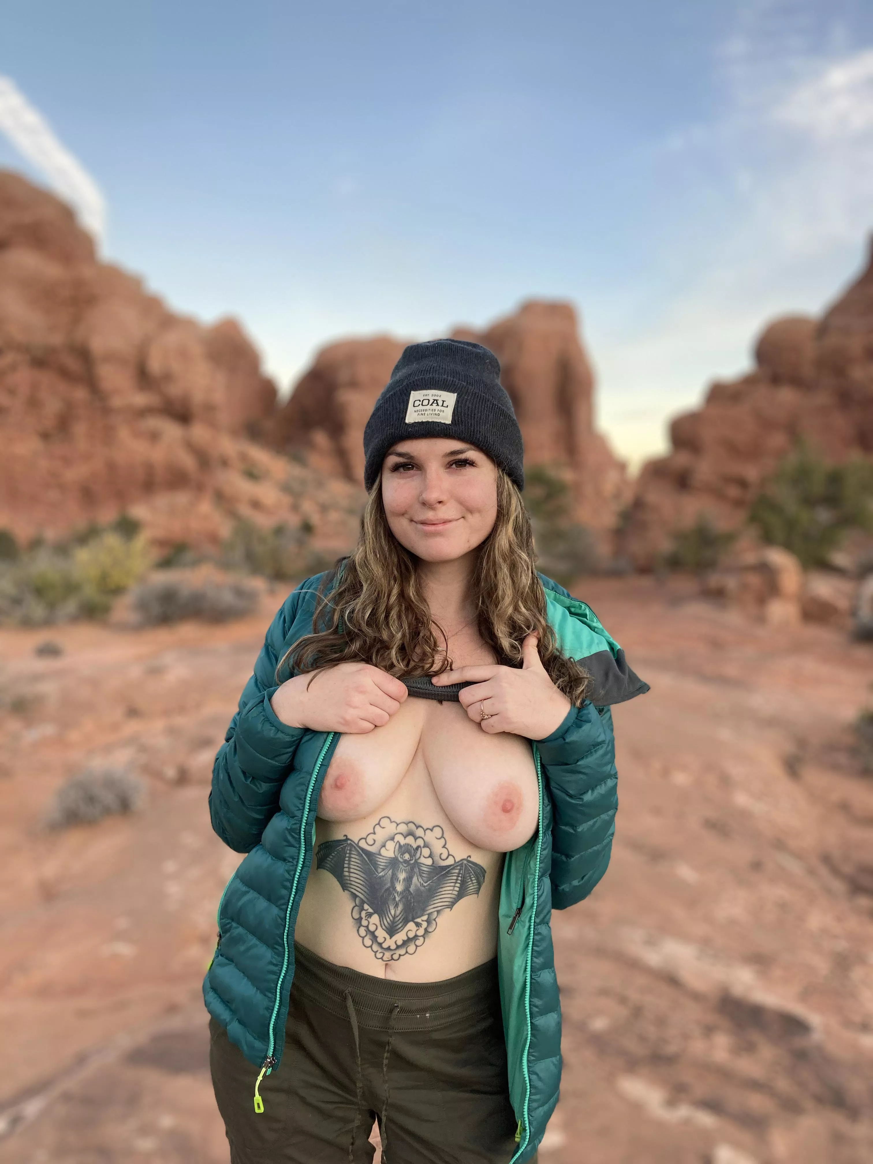 In a popular NP in Utah ❤️ [F] posted by Ivysenpaix