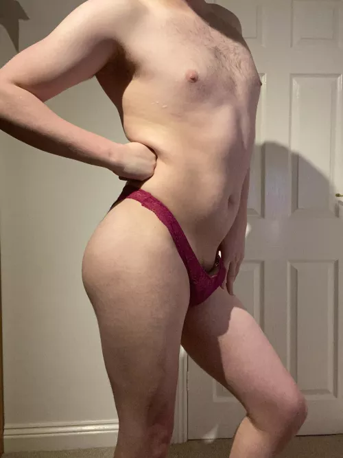 In desperate need of compliments and male attention by blu3_persona