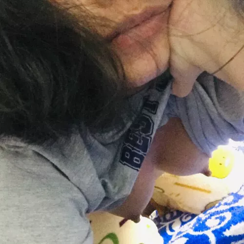 in desperate need o[f] validation 😢 by bitemegentlie