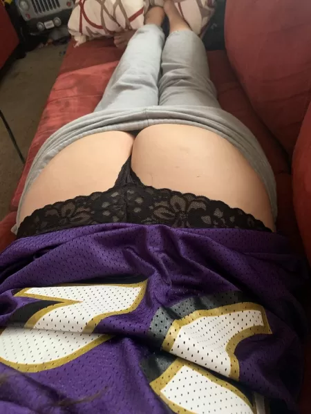 In honor of the Ravens win this past weekend 😈 by Pheonix_the_Goddess