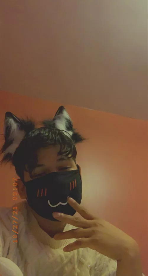 In need of some cuddles! by cece-femboy