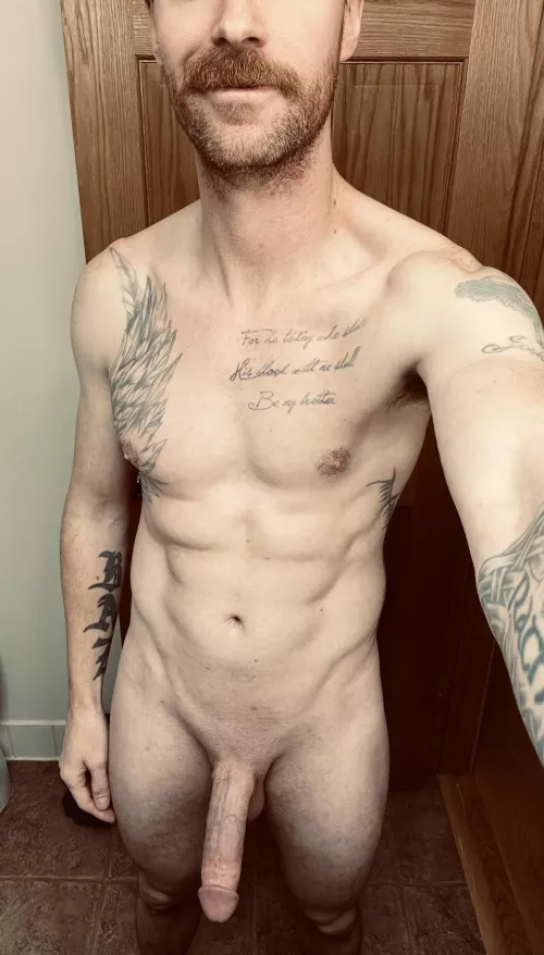 In need of your lips by -classicgent-