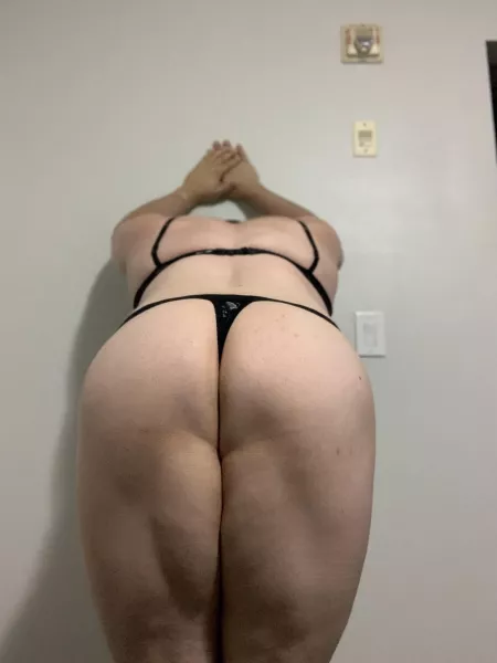 In position… who’s taking advantage of me?? by Cdjanice33