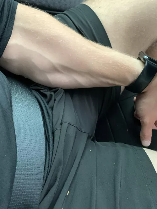 In some dead stop traffic. Figure it’s a good time to post a for arm pic by MusclesandWine