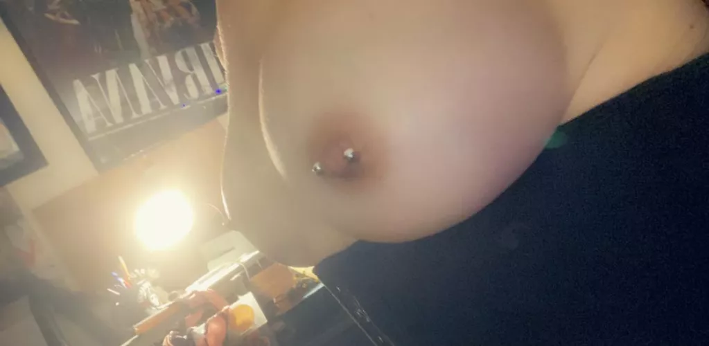 In the darkness, be the light (and pierced tits). by Danaaerys