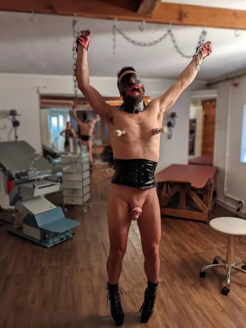 In the end Lady Linda (my wife sadist alter ego) managed to get the secret code from me, standing on the ballet boots made me spit the numbers one by one 🤣. by gigikink