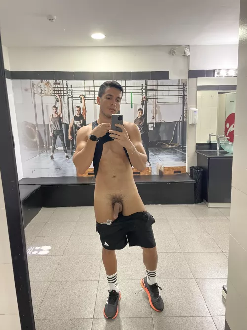 In the gym locker room, I hope someone wants to have fun by AndresGuedez