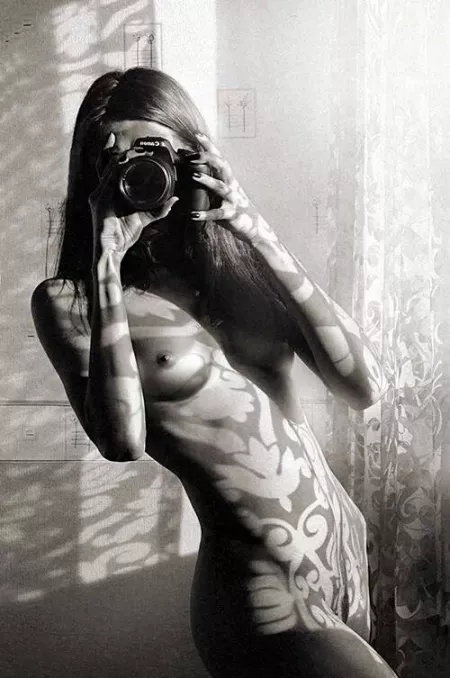 Incredible selfie by loseverything