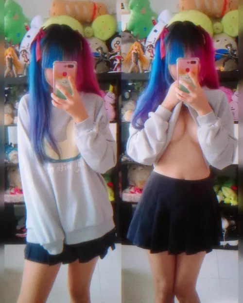 Innocent but who knows... ;) by Littleeeleaf