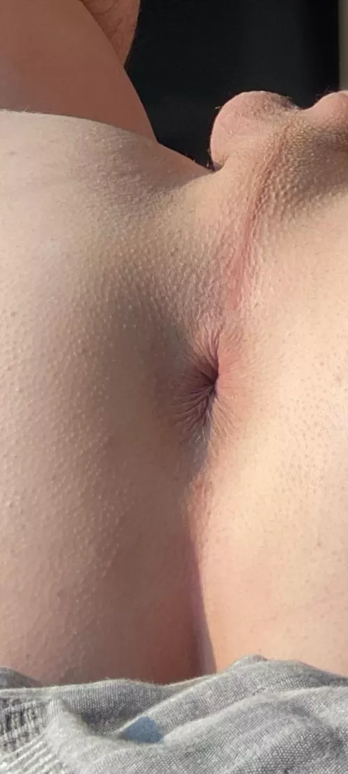 insert 👅 by watters1995