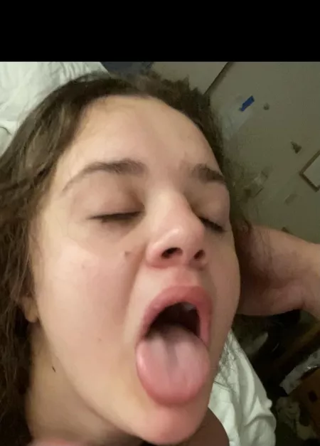 Insert cum here by angrypokerchip1