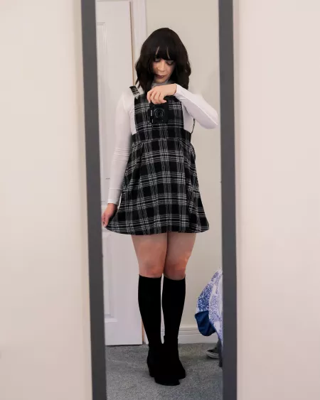 <insert title about 3 people seeing this here> by dreamersnote