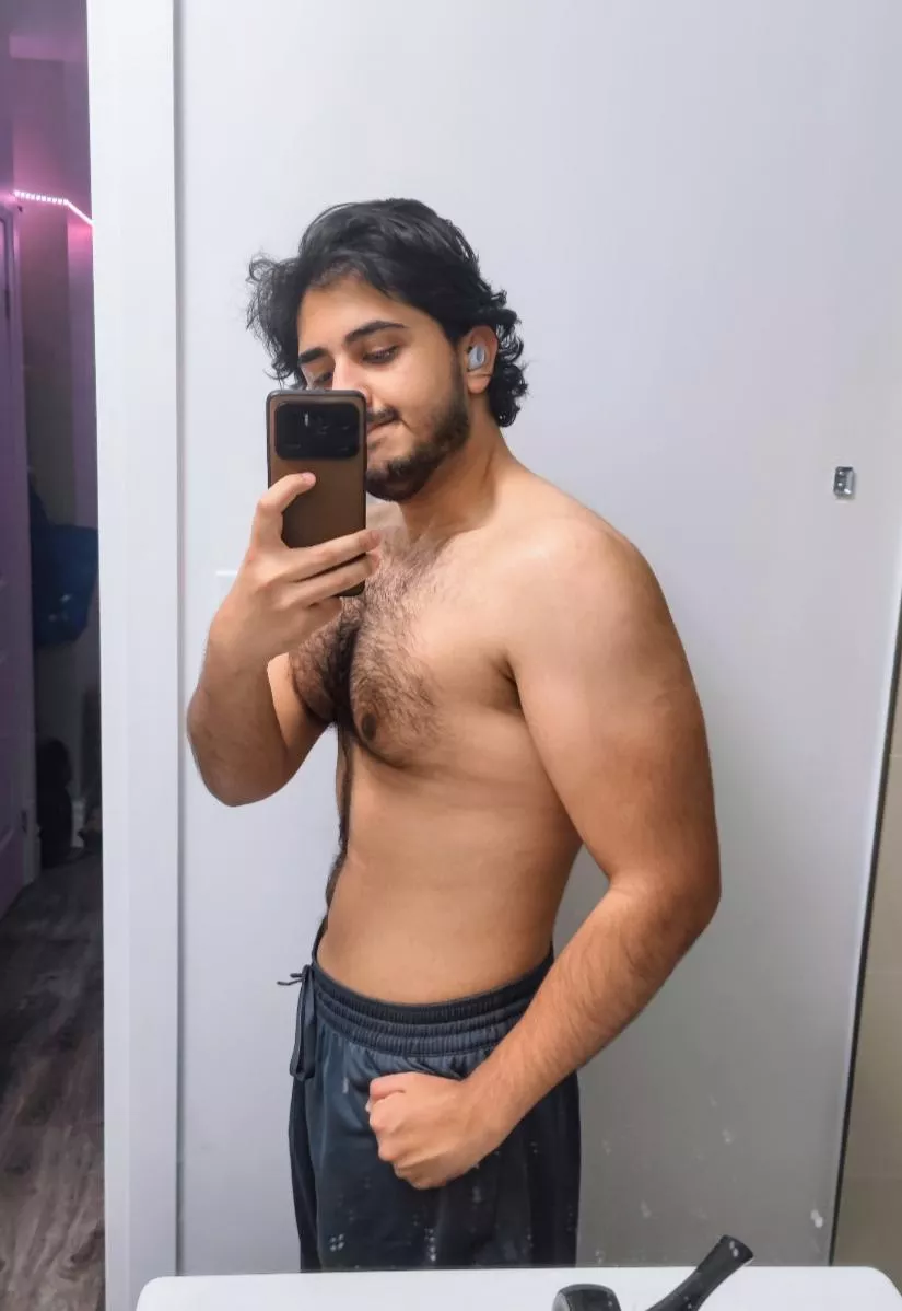 Insert witty caption posted by lewdfocker1