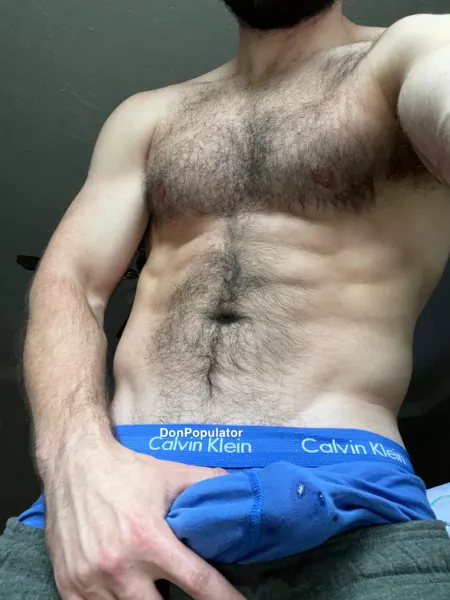 Inside on a rainy day by Vorpalitie