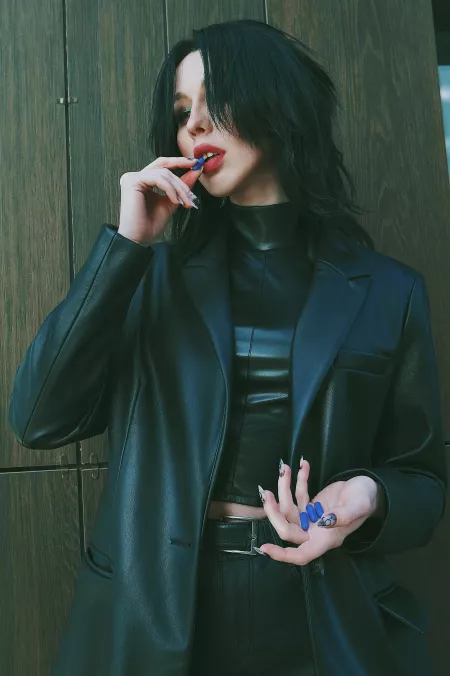 Inspired by the Matrix 4 trailer. Original cosplay by FoxMellis by Fox_Mellis