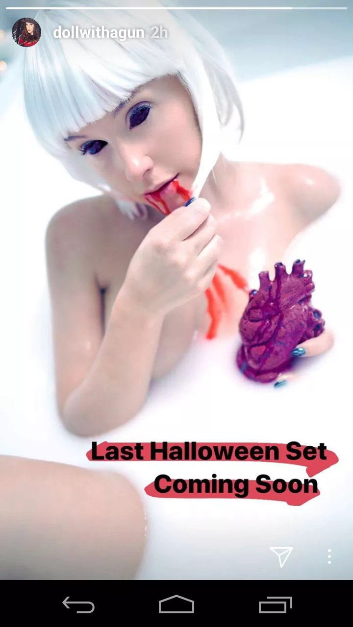 Insta Tease posted by nameskaz