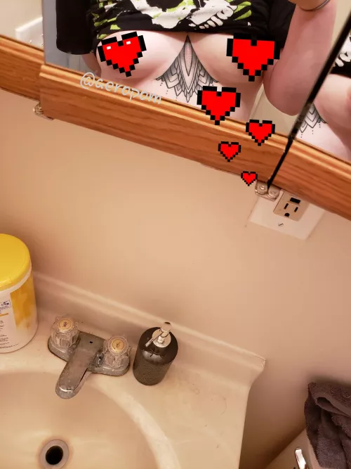 Instagram: aeropomm by lolatheavoidance