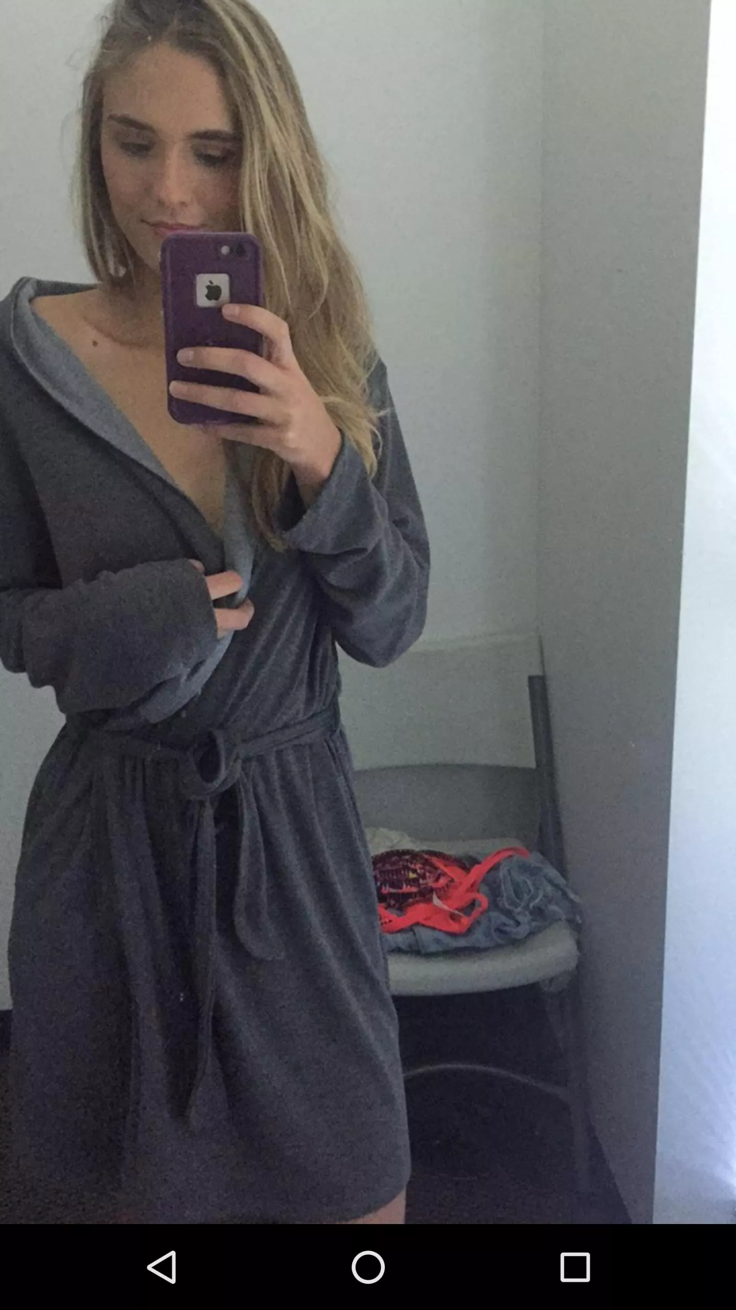 [instagram] How can she be so sexy, showing so little? posted by d66sfg