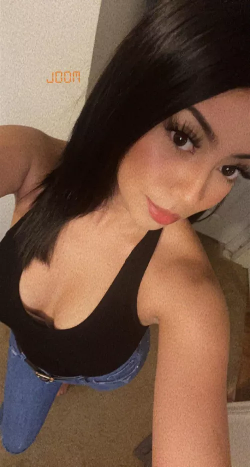 interact if you’d cum on this face ❤️ by Medium_Fix_9022