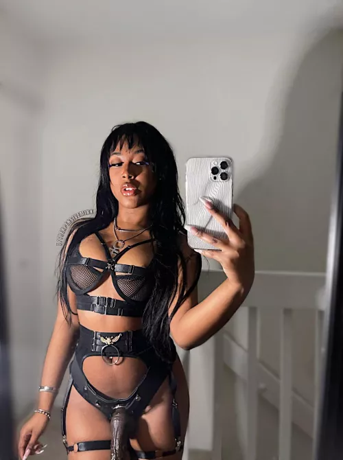 Interact if you’re in the mood to become My human fleshlight by thexpensiveminx