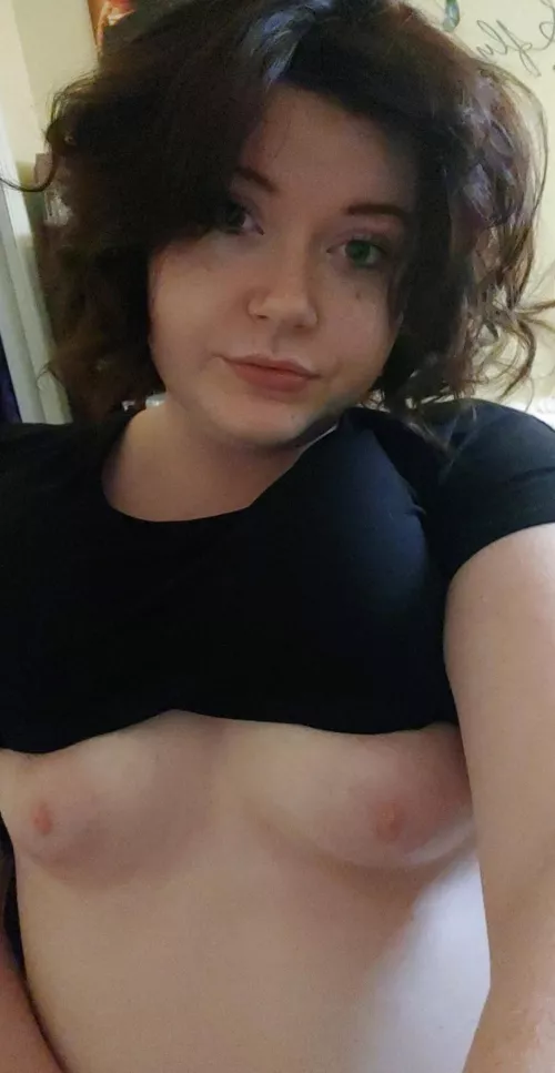 Invisible 👻 by crystaleyessss