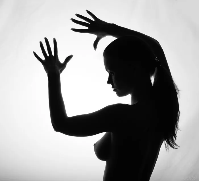 Invisible wall posted by GlamorousCuttlefish