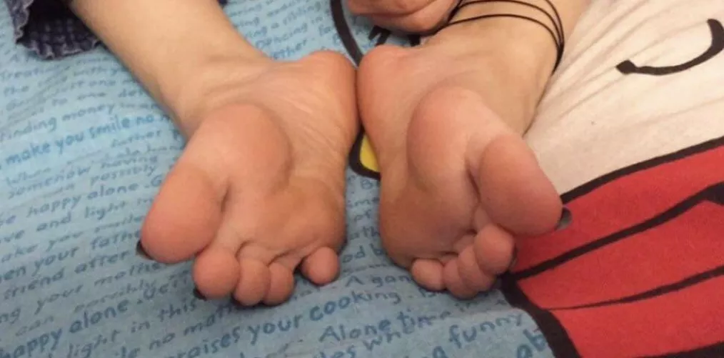 Inviting your dick for dinner by AaruBruh