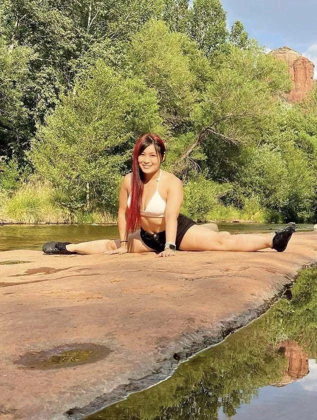 Io Shirai 🍃 posted by Pinski9