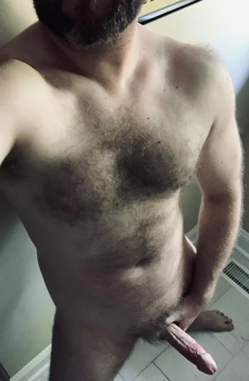 Irritated bc I didn’t leave myself time for the gym this morning. Wanna help me squeeze in a workout? by Ecstatic______radish