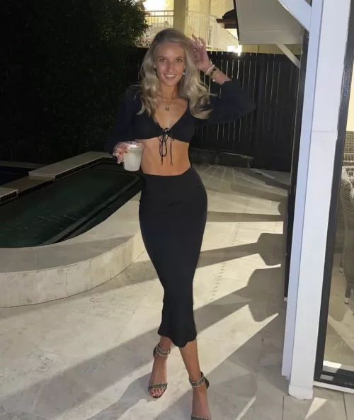 😍(irtr) by Trenchedoxygen