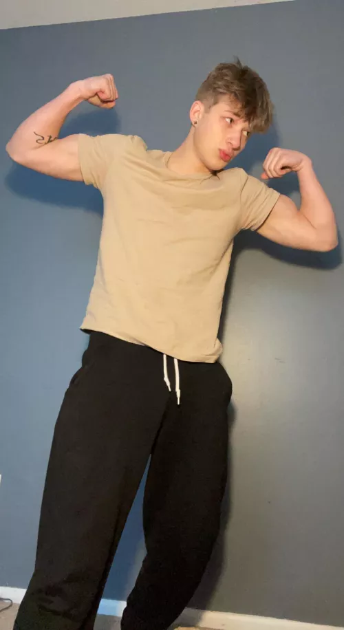 Is a bi boi welcome here??? 🙈 by PresentationLong7274