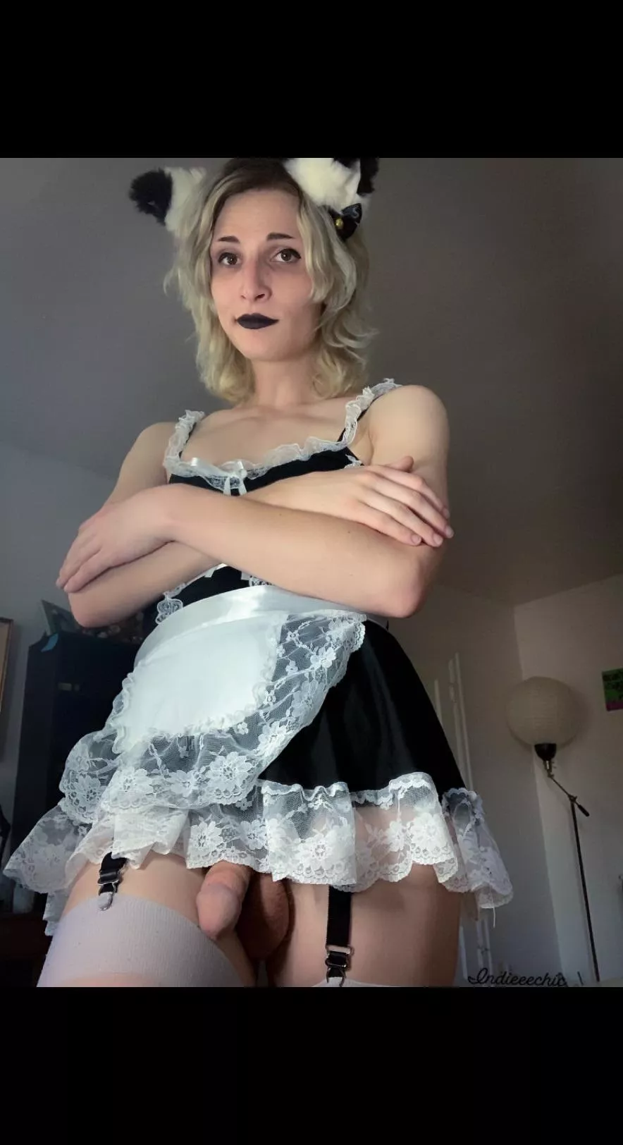 Is anyone in need of a maid?✨🥺 posted by IndieeeChic