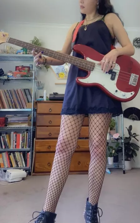 Is bass guitar sexy? by brittl3z